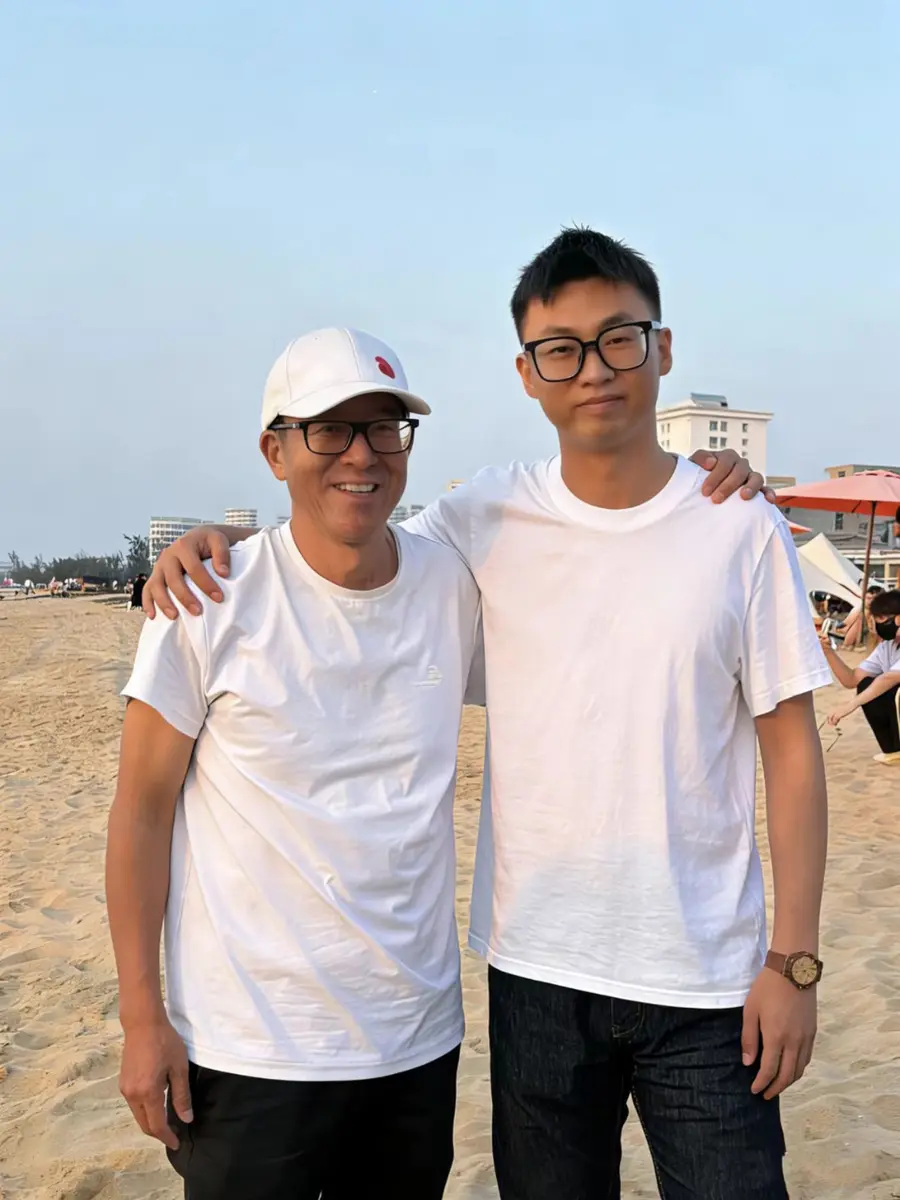 Clyde 与新东方创始人俞敏洪